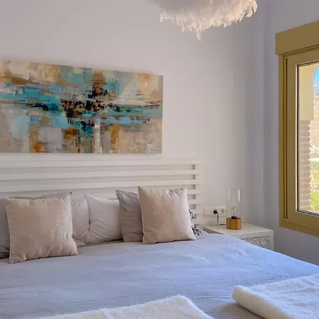 Atico En Alquiler De Ensueno Cerca De Nerja Apartment