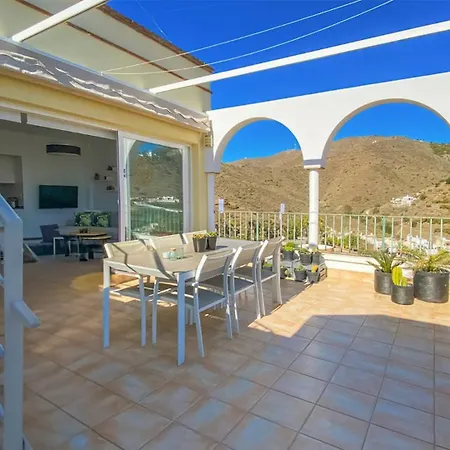 Apartment Atico En Alquiler De Ensueno Cerca De Nerja *